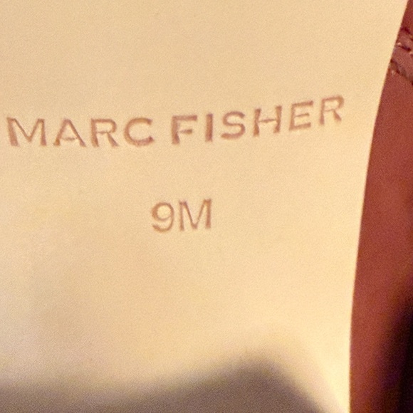Marc Fisher NWT SZ 9 Beautiful Tan Leather Ultra Comfort Heeled Booties (SH068) - Picture 9 of 10